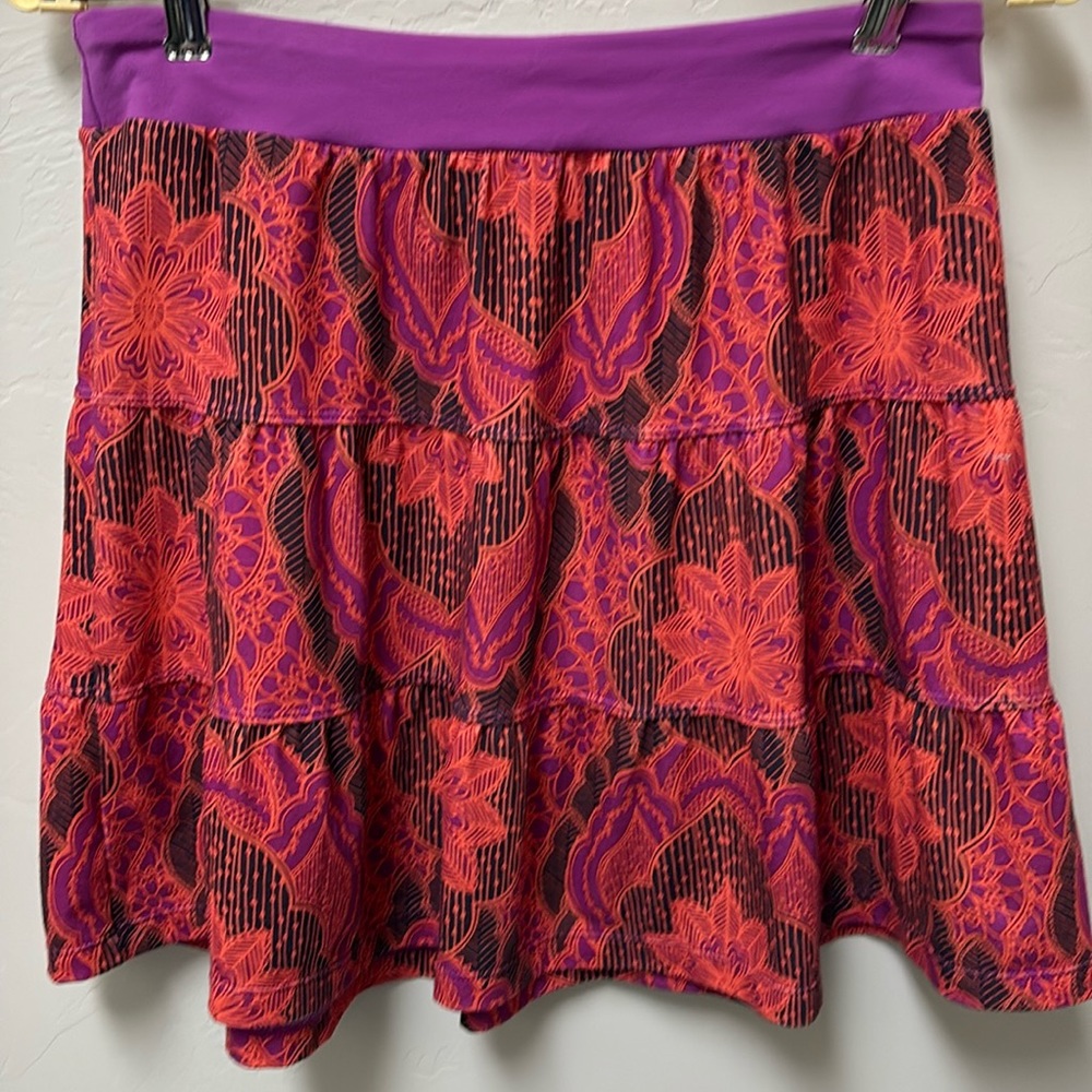 Prana tiered skirt. Small. Cool orange/purple pattern.  Pull on 29 stretch waist